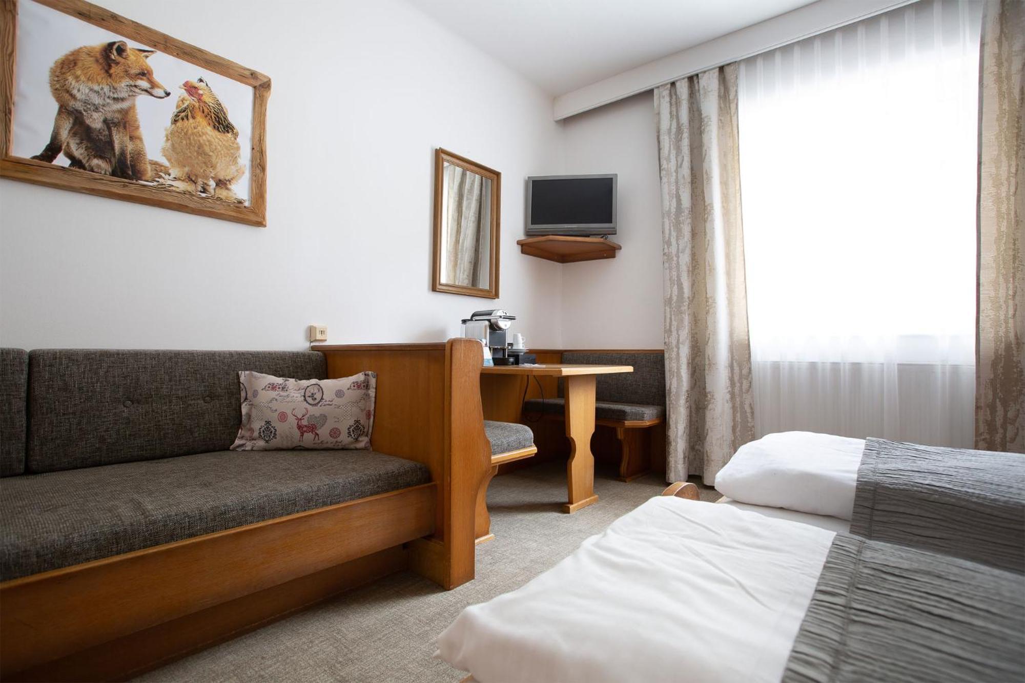 B&B Wienerhof Trins Room photo